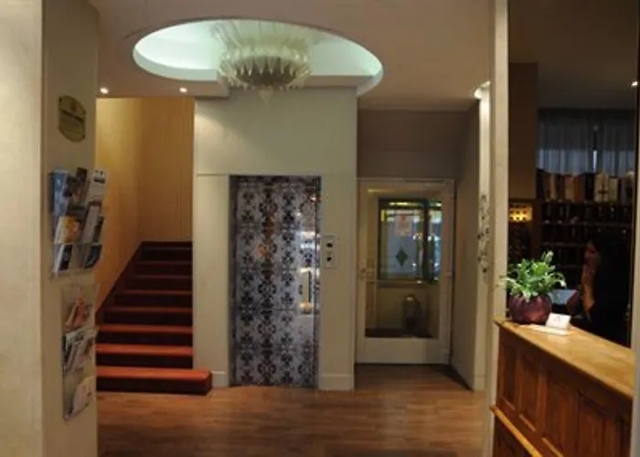 都灵诺酒店 酒店